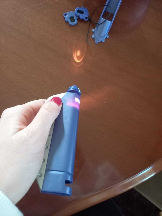 Brinquedo de planetário - projetor de estrelas e constelações