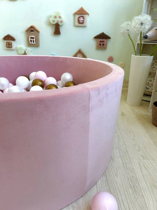 Басейн з кульками та без пудровий. Діаметр 100см. Наложка.