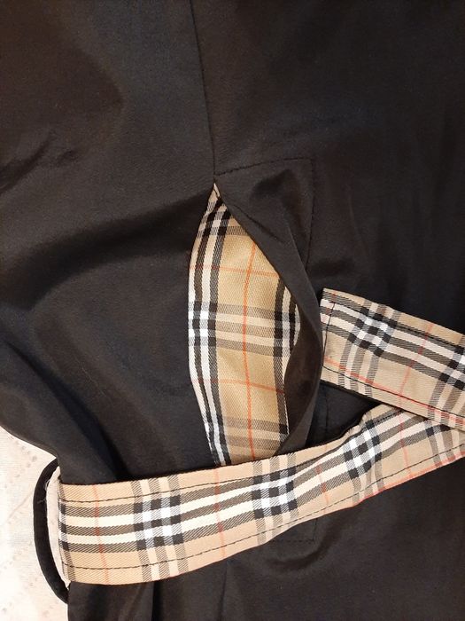 Тренч, плащ, Burberry,ї XXL, маломірить на XL, стан 10 з 10.