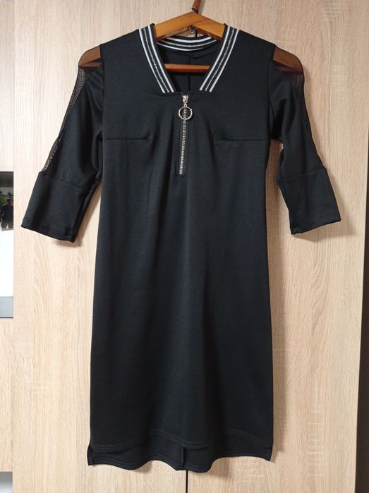 Сукня жіноча класична