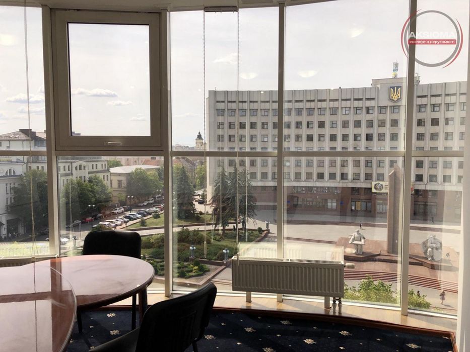 Оренда офісу в центі міста--у