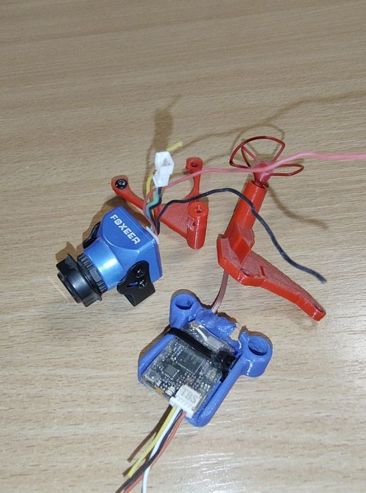 Zestaw FPV video analogowy  .Kamera Foxeer i nadajnik video TBS.