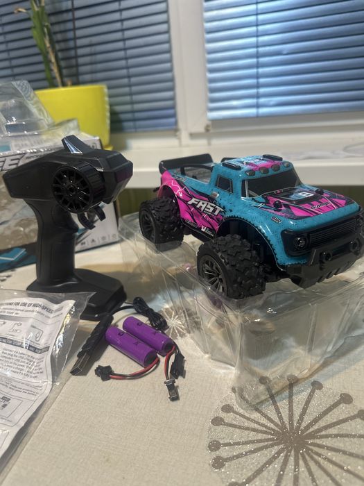 Машинка на радіокеруванні KFplan KF23 1:20 2WD