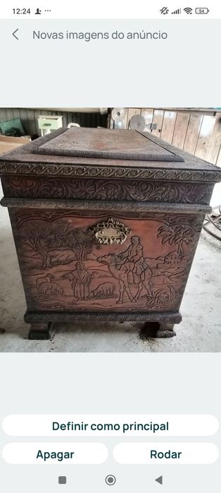 Arca antiga com mais de meio século em perfeitas condições
