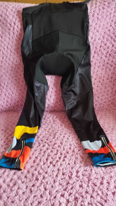 Roupa de ciclismo nova para mulher  (com etiqueta)