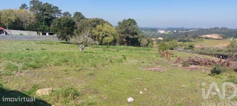 Plot for Construction in Aljubarrota
