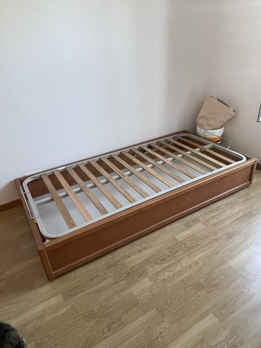 Cama e mesa  0,90 x 1,90
