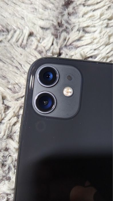 Iphone 11 64Gb продам или обменяю