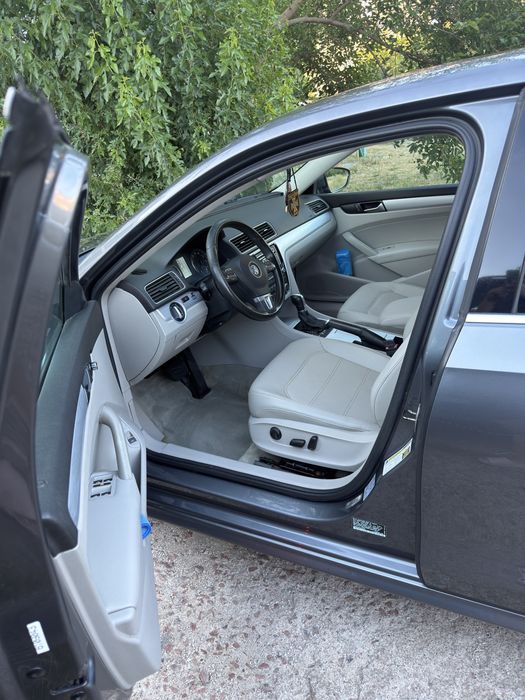 Volkswagen Passat b7 2011г 2л tdi