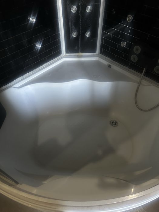 В гарному стані, гідробокс, душова кабіна 1,40*1,40