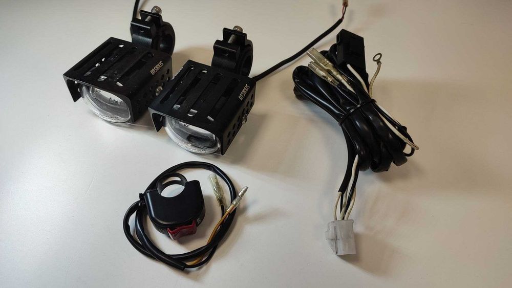 Reflektory Lightbary H3 homologacja E11 02B przeciwmgłowe do motocykla