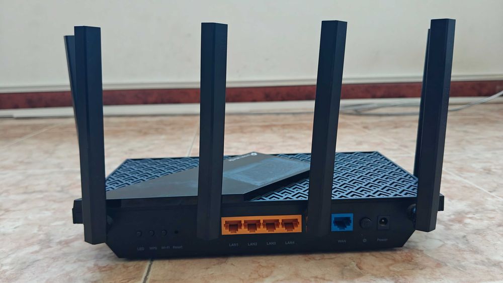 TP-Link Archer AXE75 - WiFi 6 Router AX5400 mbps