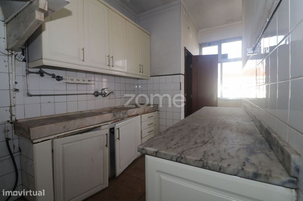 Apartamento em S. Vitor T5+1