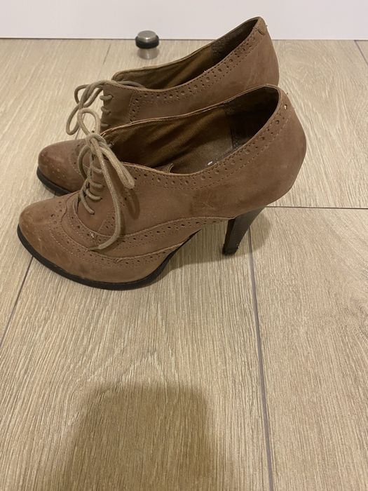 Sapatos Aldo nr 39