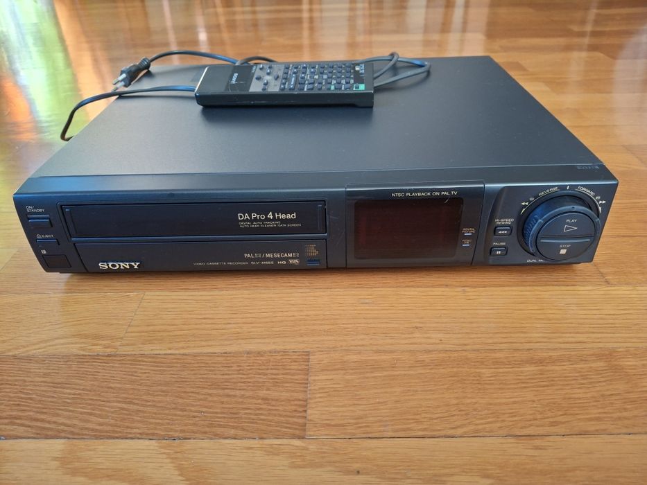 Magnetowid Sony Model SLV 416EE.