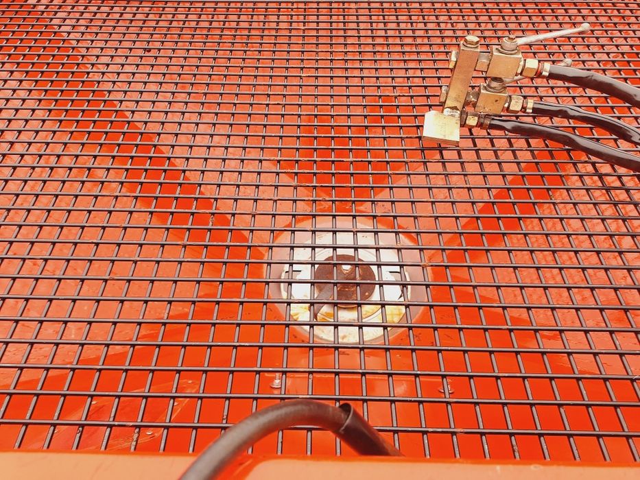 Rozsiewacz nawozu Rauch MDS 935  stan bdb hydraulika krata