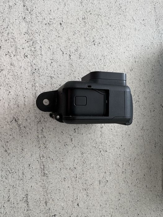 Sprzedam kamerę GoPro HERO 7 Black – świetny stan!