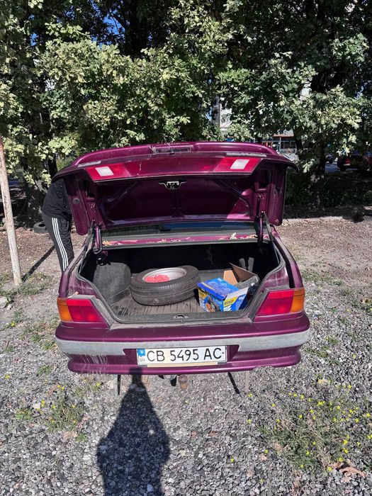 Продам задній бампер на ВАЗ 2115