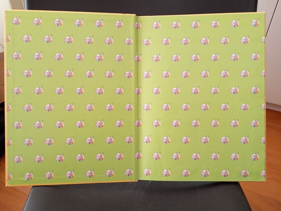 Livro " A carochinha e o João ratão"