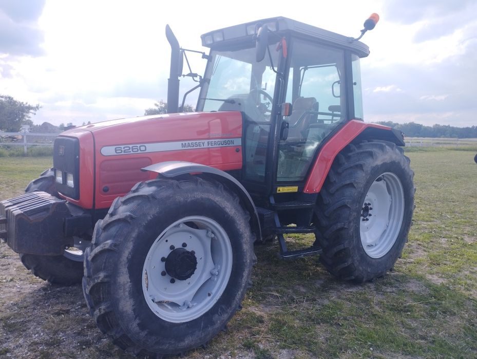 Massey Ferguson 6260