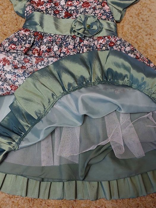 Вишукана сукня, плаття, святкове плаття, платтячко, платье