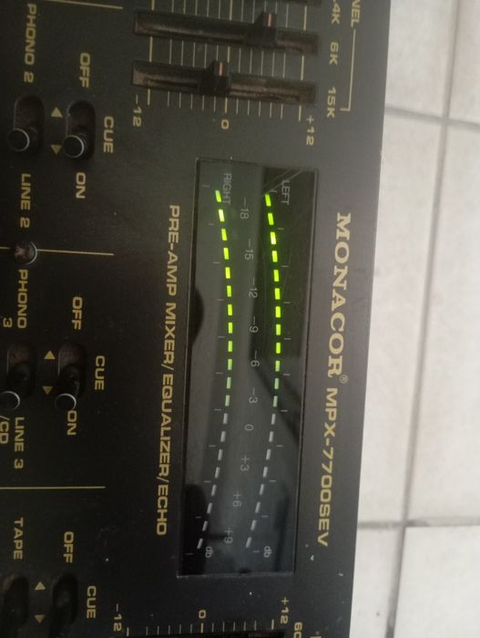 Mesa de mistura DJ