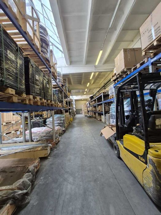 Magazyn 1000 m2 na parterze Wersalska 47/75 Teofilów