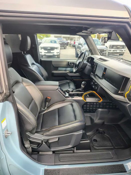 Ford Bronco      2022