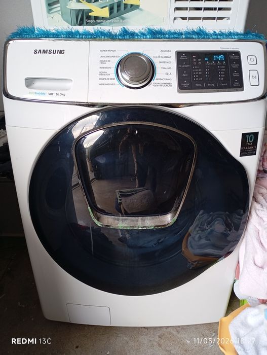 Máquina de lavar roupa
