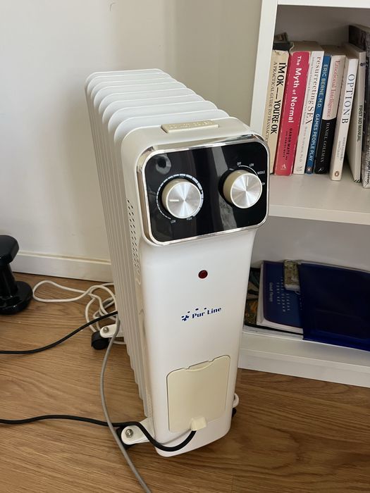 Aquecedor a Óleo PURLINE Hoti OR2000 (2000 W), como novo