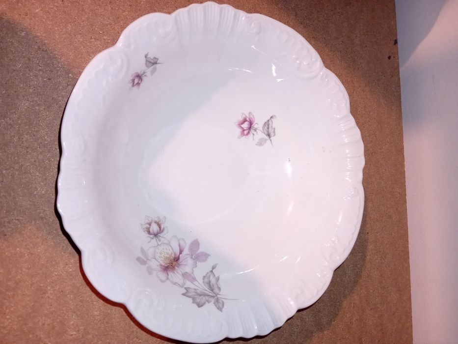 Taça grande em  porcelana Vista Alegre