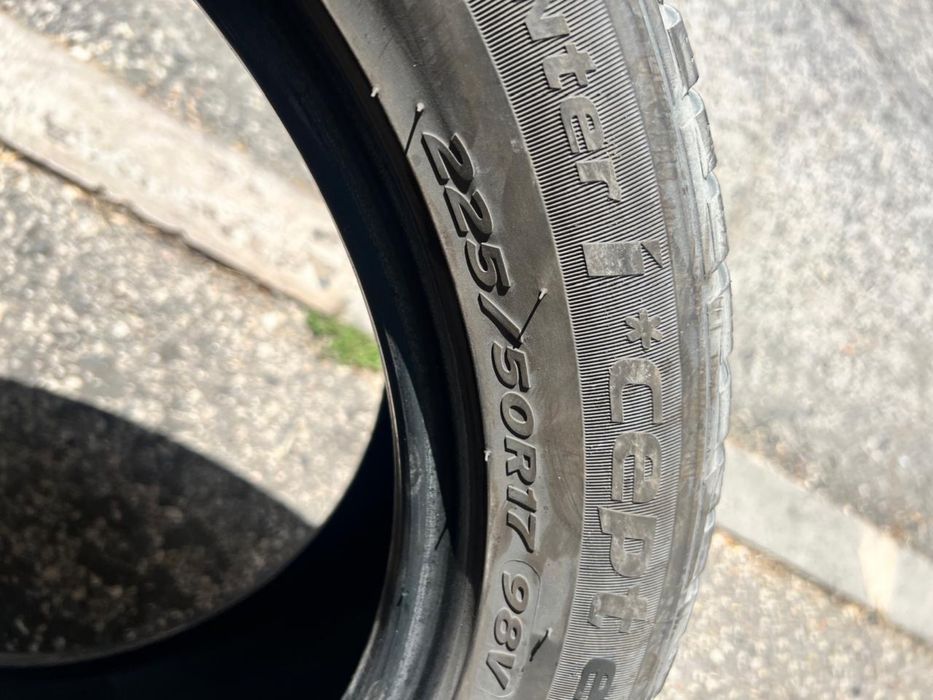 225/50/17 Hankook 2 pneus