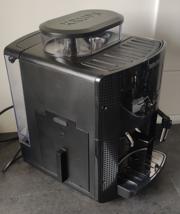 Ekspres do kawy Krups EA8160 + akcesoria