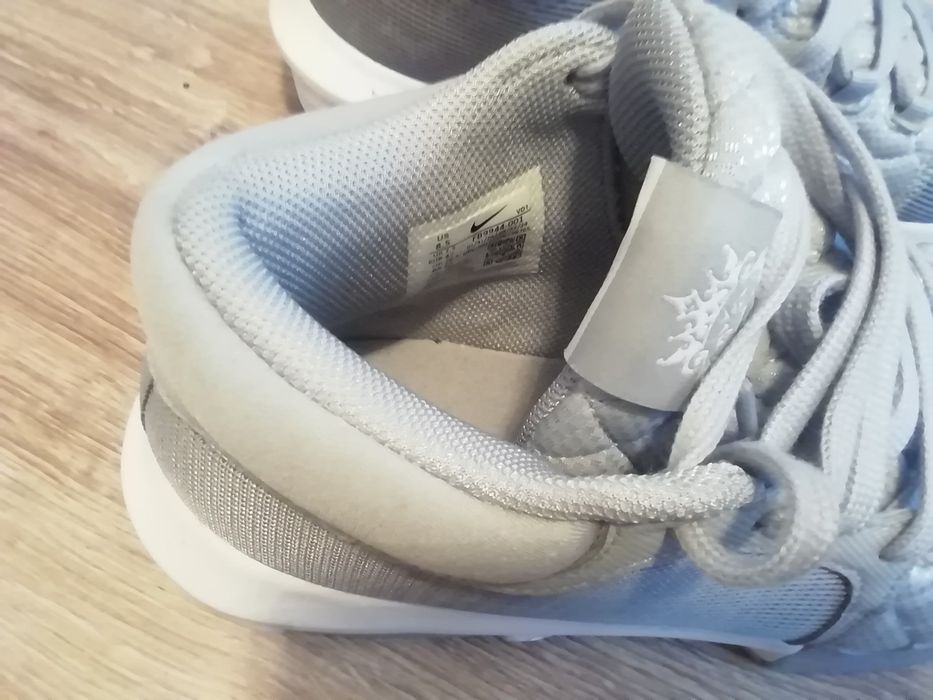 Buty sportowe męskie Nike 42 26.5