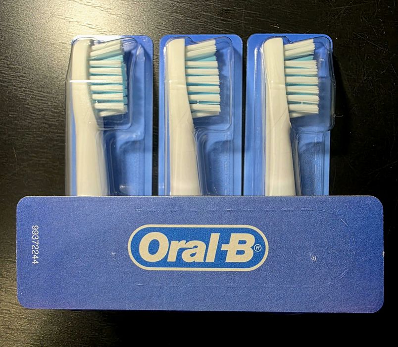 Oryginalne końcówki do szczoteczek sonicznych z serii Oral-B Pulsonic 4 szt