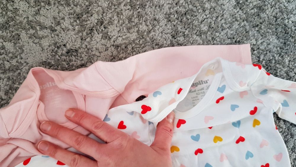 2 x body z długim rękawem r. 62/68