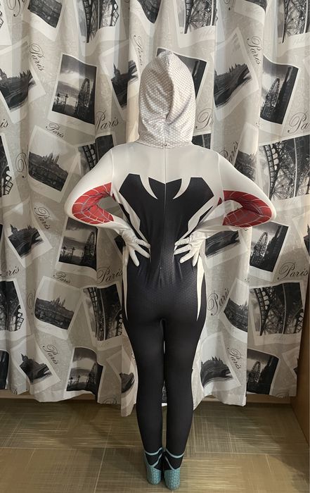 Продам костюм Spider-Gwen / Людина-павук