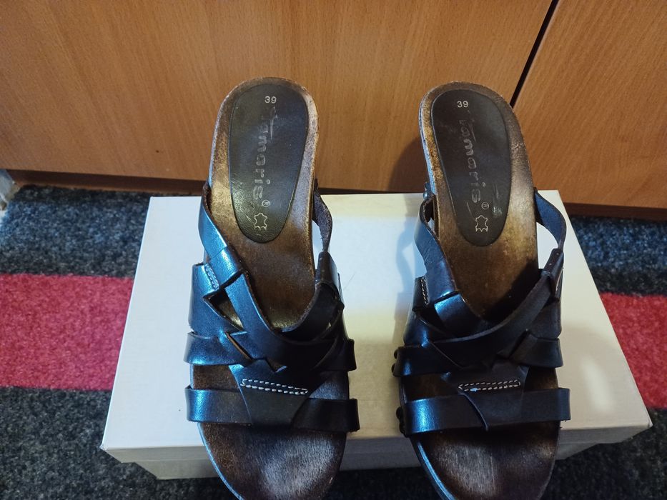 Klapki Tamaris rozmiar 39