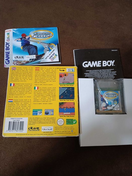 Jogo Nintendo game Boy color Freestyle Scooter na caixa