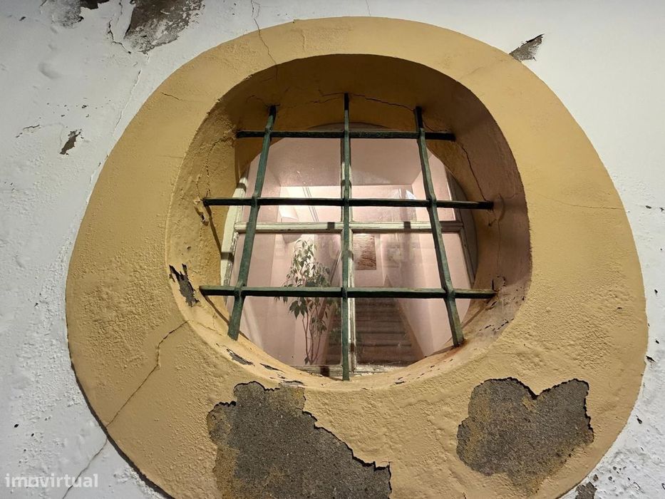 Segundo Piso de Edifício Apalaçado no Centro Histórico de Portalegre
