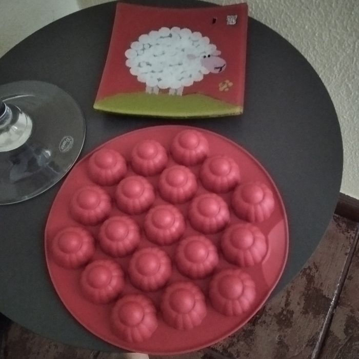 Forma em silicone Tupperware64751972872066121