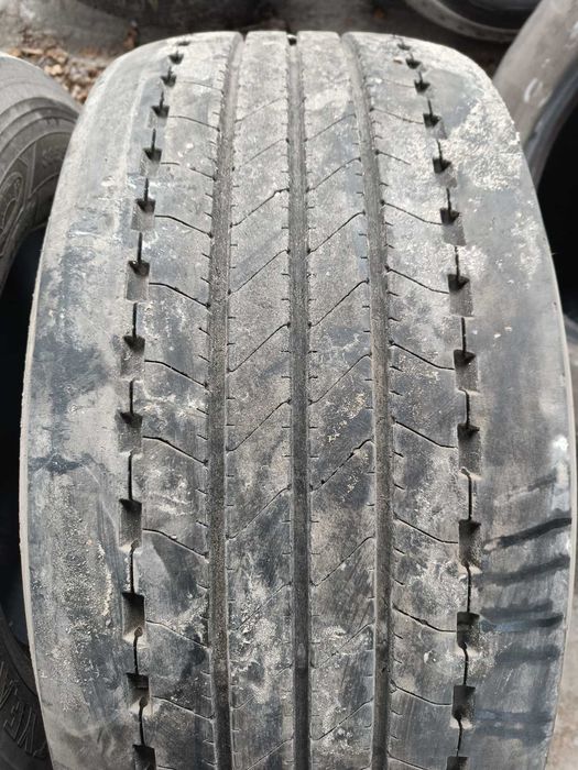 Шини 385/55 R22.5 б/у без латок, свіжа резина, доставка по Україні