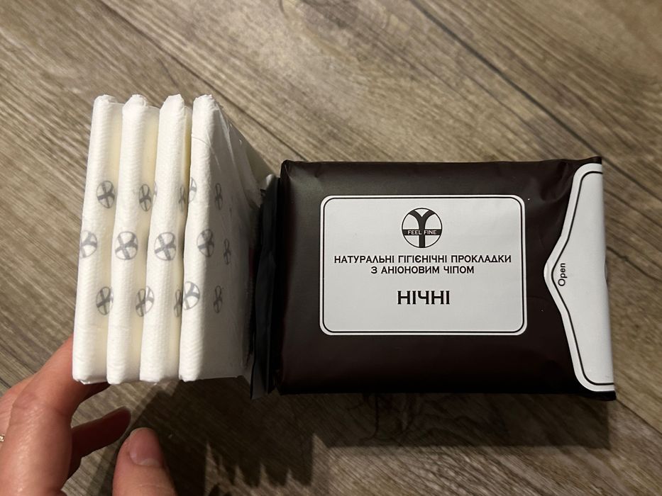 Гігієнічні прокладки нічні та денні feel fine