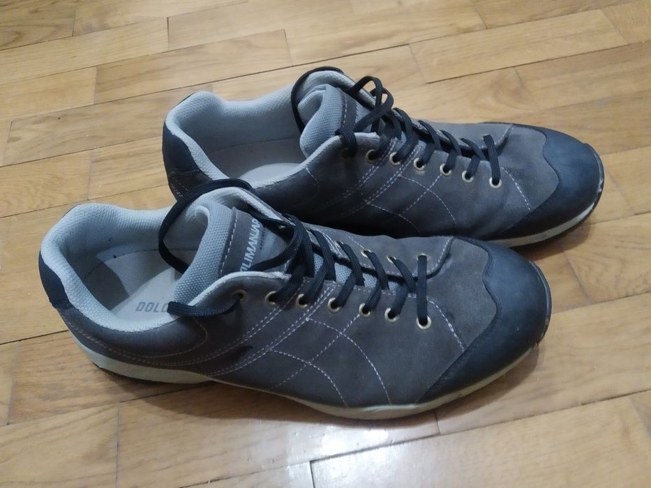 Трекінгове взуття(кросівки черевики) р.45 29-29,5см.