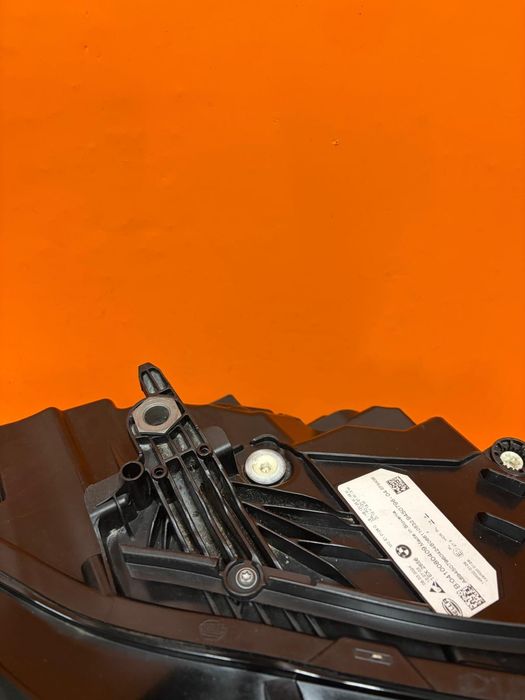 Lampa Prawa Reflektor Prawy BMW X1 Full Led U11 Oryginał Nieklejona Europa !
