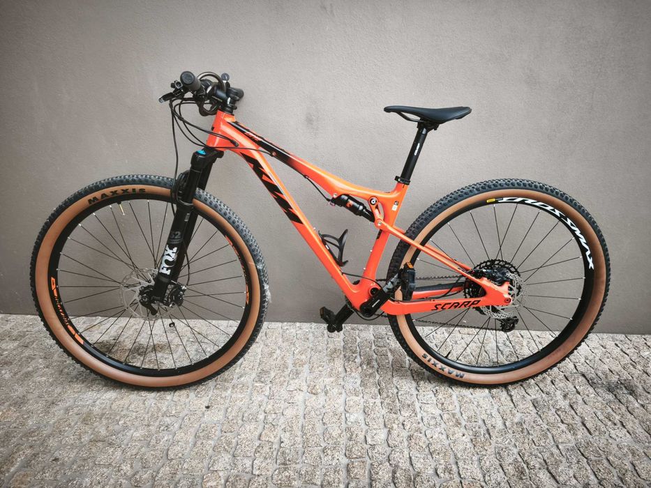 Ktm scarp carbono suspensão total FOX OPORTUNIDADE