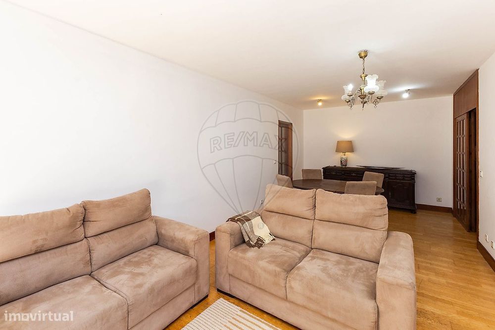Apartamento T2 para arrendamento