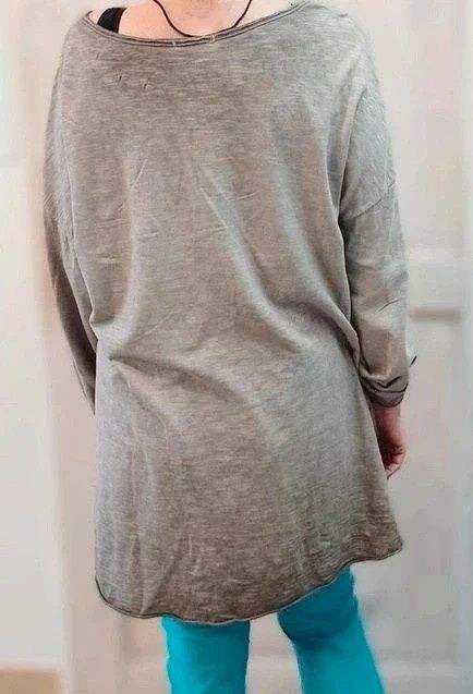 Cienka beżowa bluza boho / hippie