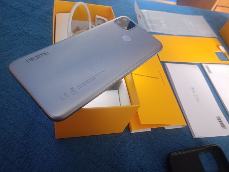 Smartfon Realme 7i 64 GB super stan