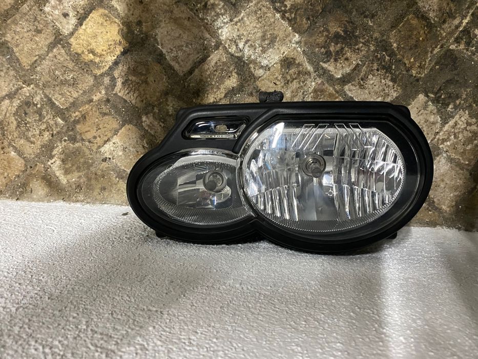 Farol BMW GS como novo